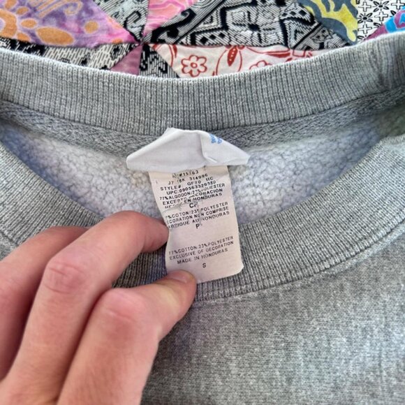 Vintage 90s Champion Reverse Weave Sweatshirt Script Size Small Heather Grey - Picture 7 of 8